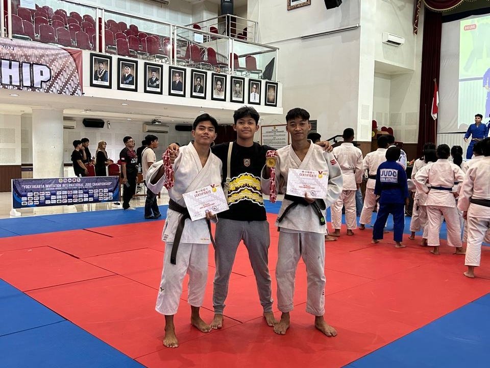 Atlet judo Kalsel meraih emas