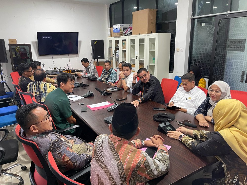 Rapat kerja Komisi III DPRD Tanah Bumbu. Foto-Istimewa.