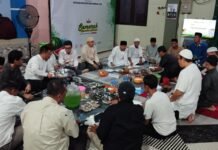 Yayasan Al Umm dan Yayasan Mahatir Mohammad Zain Pererat Ukhuwah Lewat Buka Puasa Bersama Yayasan Al Umm Banjarmasin