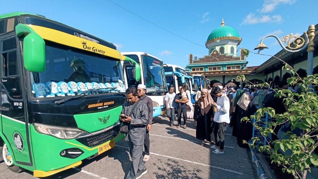 Kloter Pertama Jemaah Kloter Pertama Jemaah