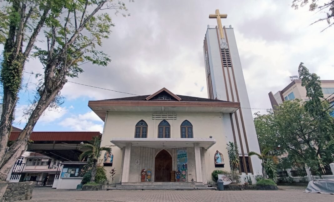 Gereja Katedral Gereja Katedral