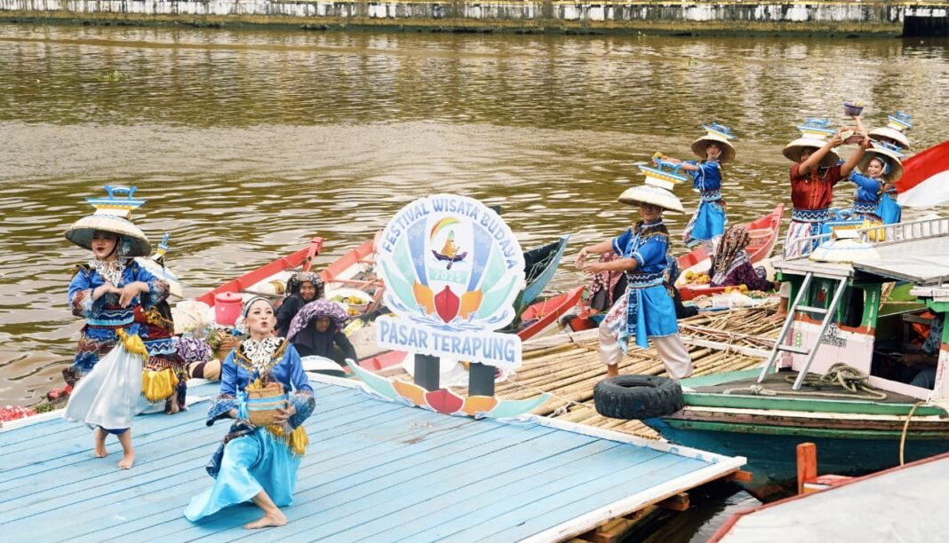 Festival Pasar Terapung