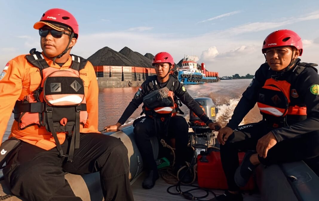 ABK TB Harlina 105 Hilang di Sungai Barito, Pencarian Masih Berlanjut
