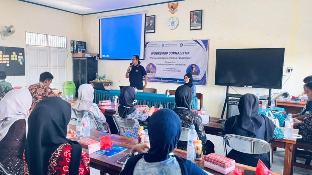 Workshop Jurnalistik Workshop Jurnalistik