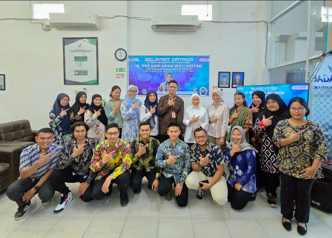 Kunjungan Staf Khusus Kepala BPOM RI di Kabupaten Tanah Bumbu. Foto-Syahriadi. BPOM RI