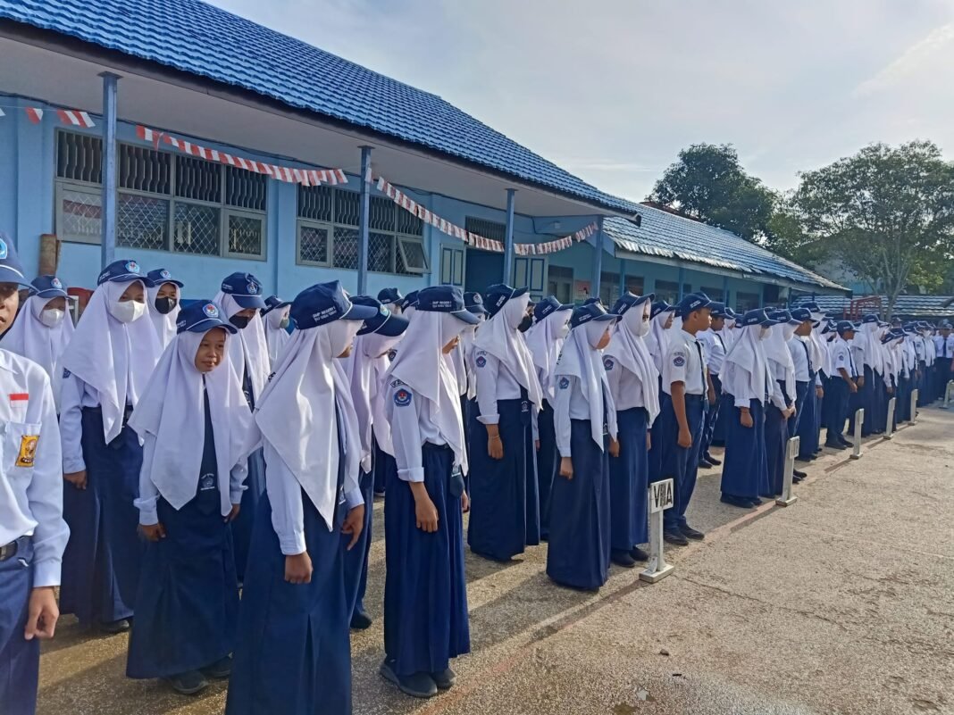 SMPN 1 HST