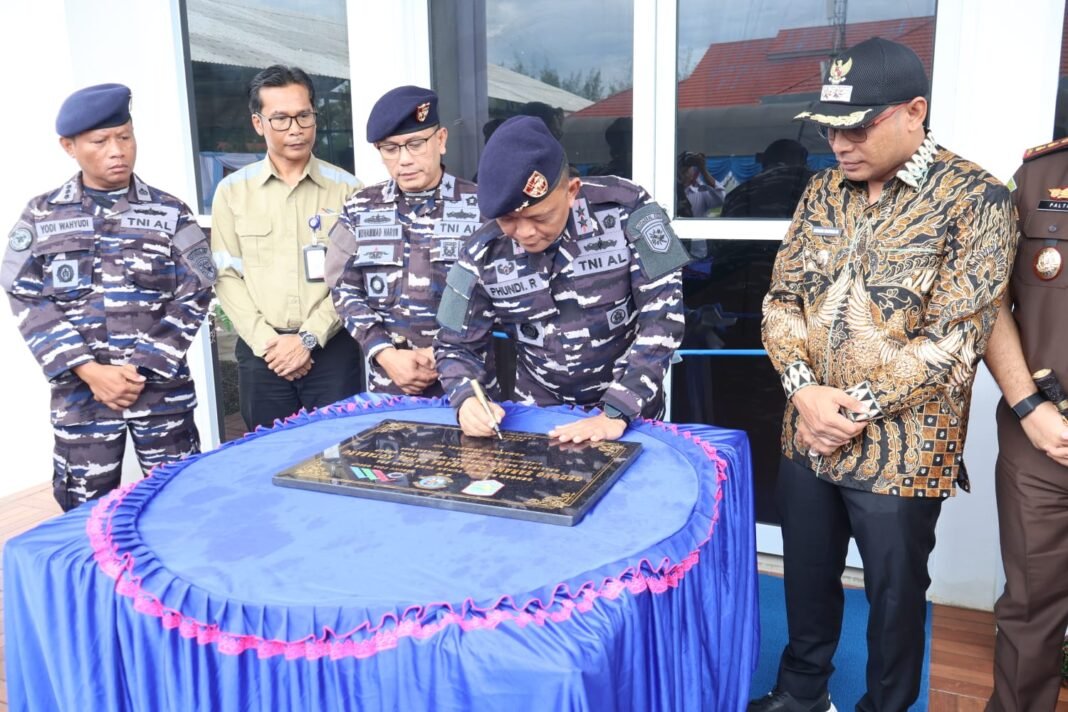 GOR Lanal Kotabaru GOR Lanal Kotabaru