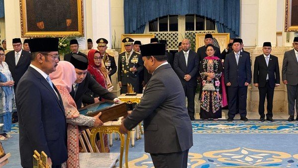 Gelar Pahlawan Nasional Gelar Pahlawan Nasional
