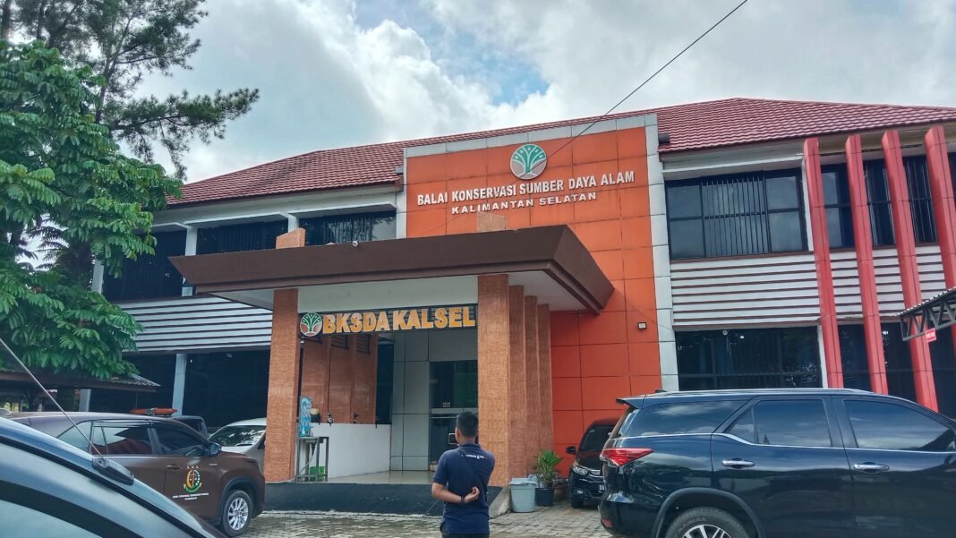 4df06e72-8a00-44e0-b217-e0d26d6ca587