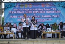 Pemkot Banjarmasin Peringati HUT ke-80 PGRI dan Hari Guru Nasional, Ribuan Guru Padati Balai Kota HUT ke-80 PGRI