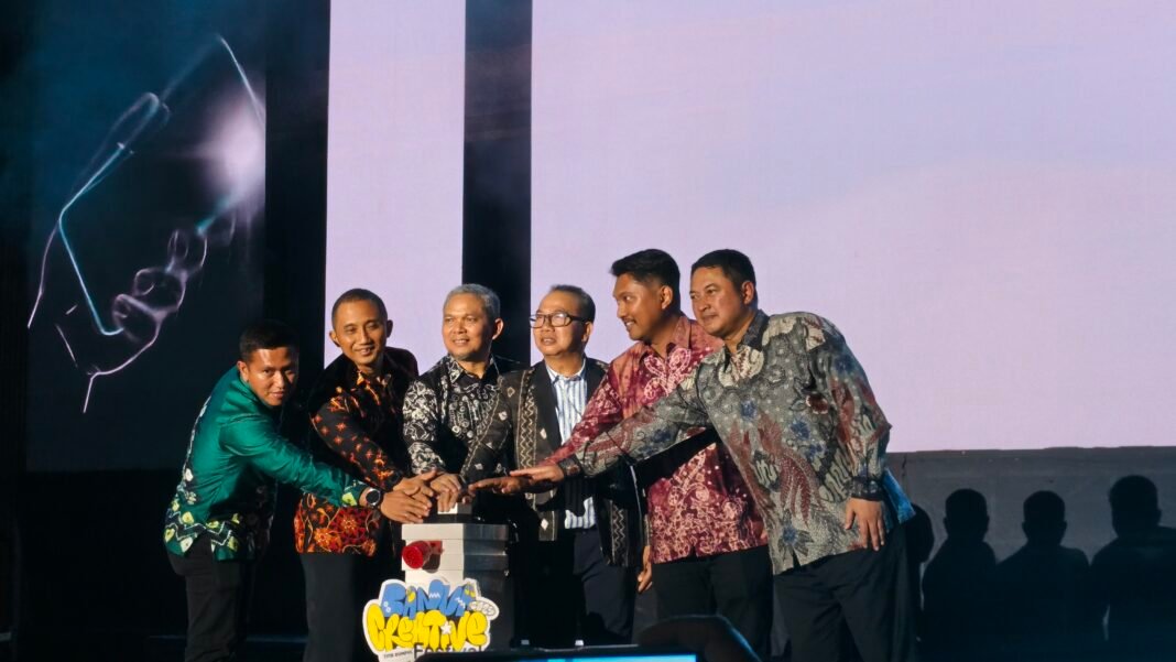 0-3840x2160-0-0-{}-0-24#