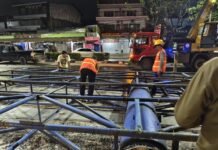 Penertiban Reklame Melanggar Aturan di Banjarmasin Berlangsung hingga Dini Hari Penertiban Reklame