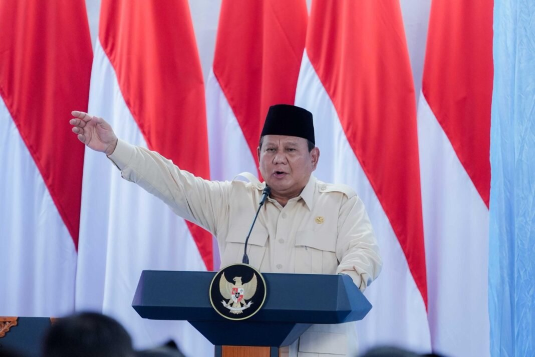 prabowo tanam sawit prabowo tanam sawit