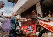 Banjir Martapura Barat, Ketua TP PKK Kalsel Pastikan Bantuan Tepat Sasaran Banjir Martapura