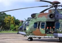 TNI AU Terjunkan Helikopter Caracal Cari Pesawat ATR yang Hilang di Maros Pesawat ATR maros