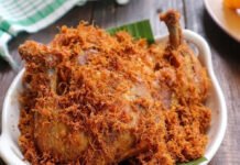 Resep Ayam Goreng Lengkuas Gurih, Aroma Harum dan Bikin Nagih Resep Ayam Goreng Lengkuas