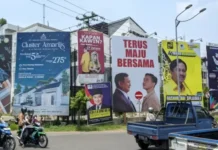 Penertiban Baliho, “Jangan Samunyaan Ditaguk” Penertiban Baliho