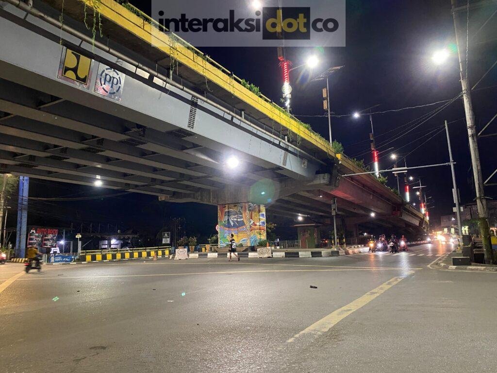 Kawasan flyover usai kejadian. Foto-Soraya/interaksidotco