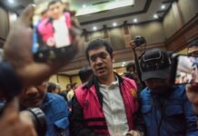 Kerry Adrianto Ajukan Banding atas Vonis 15 Tahun Penjara Kasus Korupsi Minyak Mentah Pertamina Kasus Korupsi Minyak