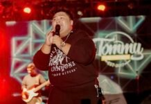 Malam Ini, Tommy Kaganangan dan Senja Djingga Siap Guncang Mappanre Ri Tasi’e Mappanre Ri Tasi’e