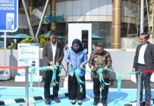 SPKLU Ultra Fast Charging Pertama di Kalimantan Resmi Beroperasi di Q Mall Banjarbaru SPKLU Ultra Fast Charging