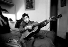 Bob Dylan dan Folk Amerika: Dari Lagu Protes hingga Nobel Sastra