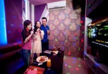 Budaya Karaoke yang Tidak Pernah Mati di Indonesia Budaya Karaoke
