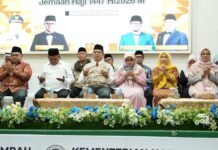 Pemkab Tanah Bumbu Sambut Hangat Kedatangan Jamaah Haji Kloter 13 di Debarkasi Banjarmasin jamaah Haji Kloter 13