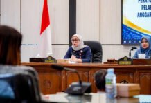 Hadiri Rapat Paripurna DPRD Banjarbaru, Wali Kota Lisa Soroti Penguatan UMKM Rapat Paripurna DPRD Banjarbaru