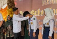 Hadiri Pelepasan Siswa SMPN 9 Banjarmasin, Wali Kota Yamin: Terus Belajar dan Raih Cita-Cita Pelepasan Siswa SMPN 9 Banjarmasin