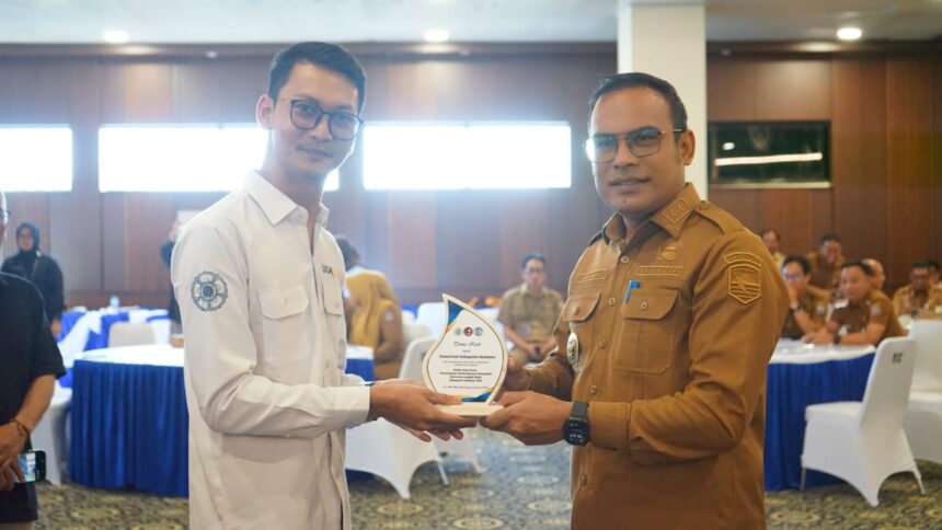 Mahasiswa UGM KKN Kotabaru Mahasiswa UGM KKN Kotabaru