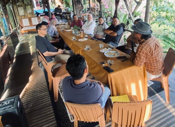 Hubungan Sejenis Hubungan Sejenis