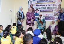 Bunda PAUD Kalsel Tekankan Sinergi Orang Tua dan Guru Bentuk Karakter Anak pada Peringatan Hari Anak Nasional Bunda PAUD Kalsel