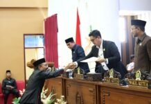 Fraksi PDI Perjuangan Setujui Raperda Pertanggungjawaban APBD 2025 dengan Sejumlah Catatan Fraksi PDI Perjuangan