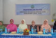GOW Kotabaru Ajak Perempuan Kelola Sampah Organik Lewat Eco Enzyme GOW Kotabaru