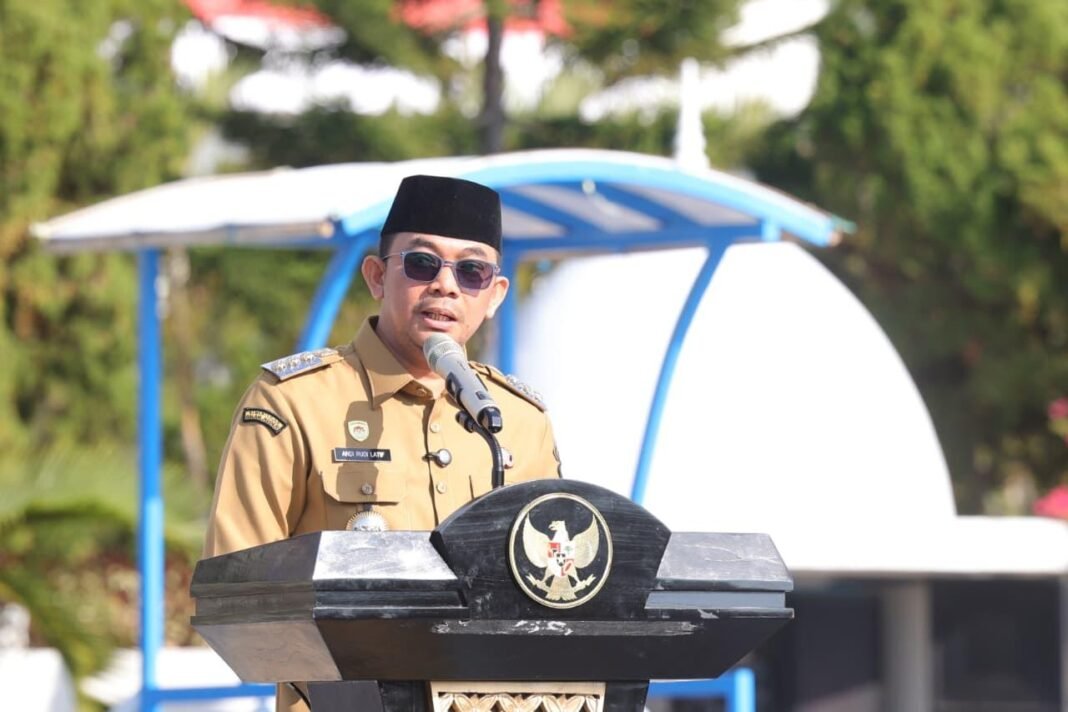 Bupati Andi Rudi Latif