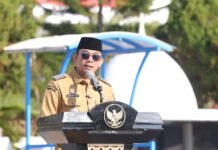 Tersedu Saat Sambutan, Bupati Andi Rudi Latif Berdoa Agar Hujan Segera Turun Bupati Andi Rudi Latif