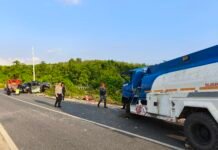 Sopir Truk Tangki yang Tewas dalam Kecelakaan Maut Mantewe Bukan Karyawan Resmi Kecelakaan Maut Mantewe
