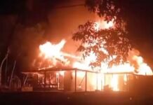 Diduga Korsleting Listrik, Rumah Warga di Mantewe Ludes Terbakar rumah Warga Mantewe Terbakar