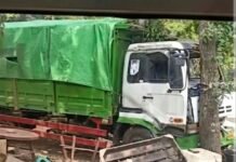 Gagal Hentikan Laju Truknya Sendiri, Sopir Asal Tanah Laut Tewas Terlindas