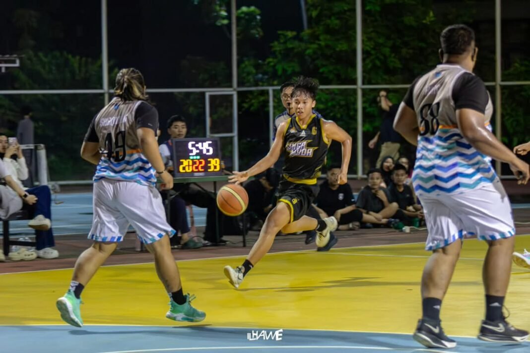 BATTLE FOUR Basketball U-17 BATTLE FOUR Basketball U-17